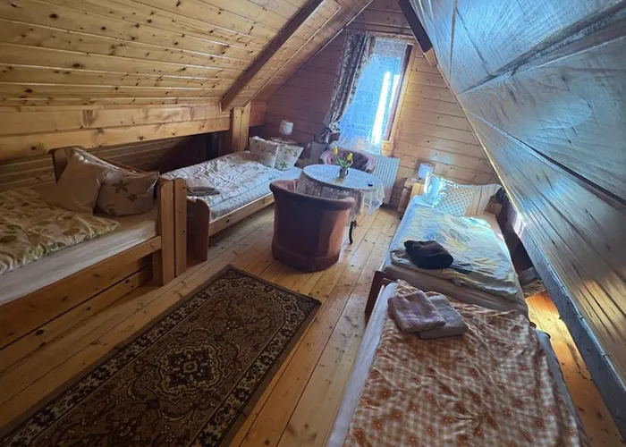 Rancho W Dolinie 게스트하우스 *